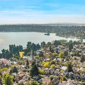 sunnyside-studio-on-green-lake.seattlehotelsites.com/