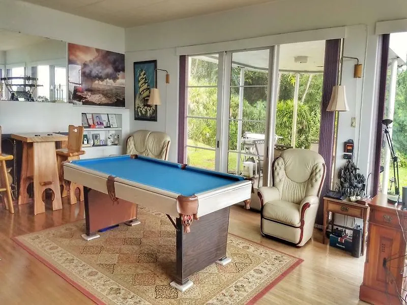 Hilltop Legacy Vacation Rental Hilo Holiday home